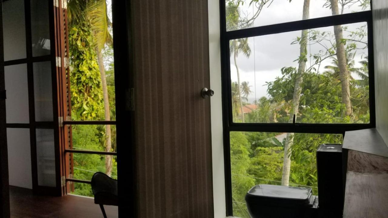Colive Ahangama Quarto foto